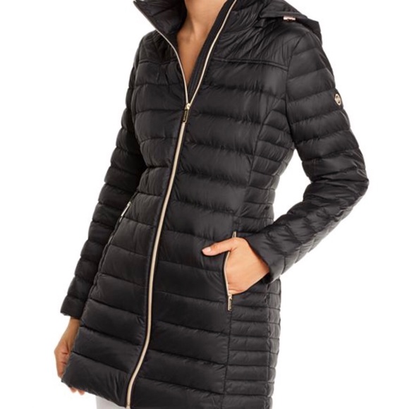 New! MICHAEL Michael Kors Packable Down Coat - Picture 6 of 8